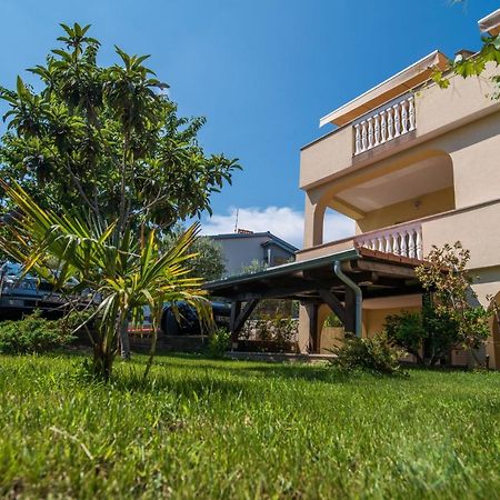 Apartments Bogdanic Krk I Krk Town Exterior photo